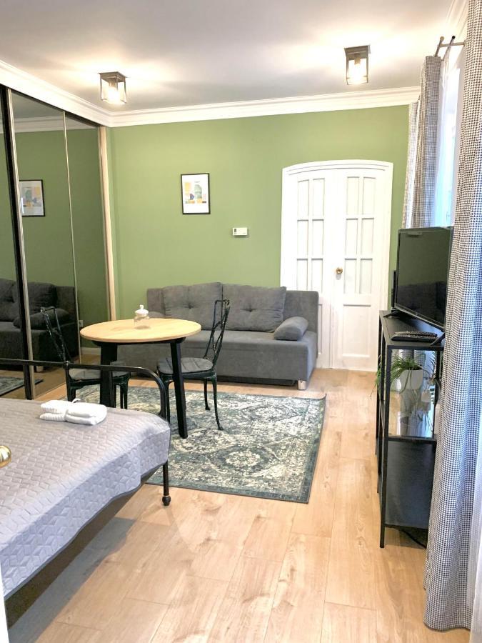 Fidelissima Apartman ショプロン エクステリア 写真
