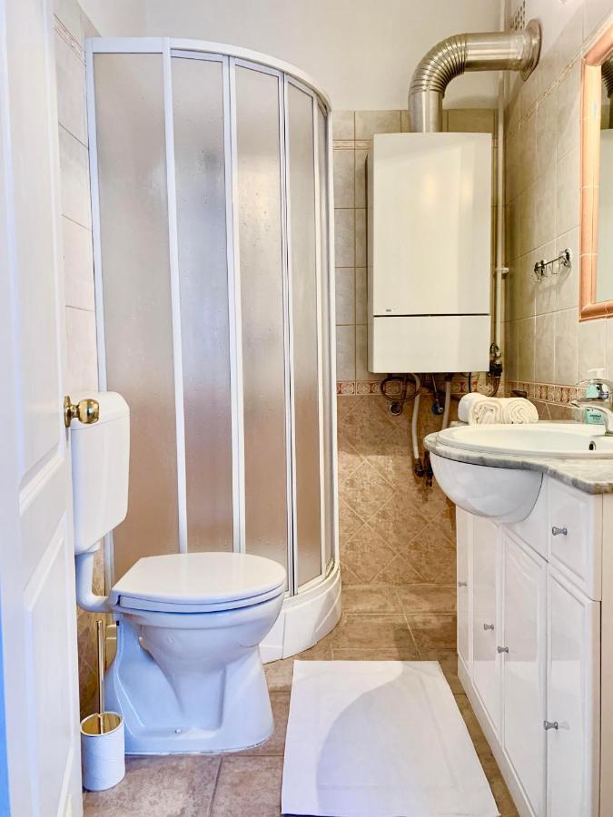 Fidelissima Apartman ショプロン エクステリア 写真